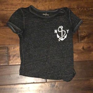 american eagle grey short sleeve shirt